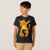 Orange Cat Dabbing Funny 67 Six Seven Meme T-Shirt (Vorne ganz)