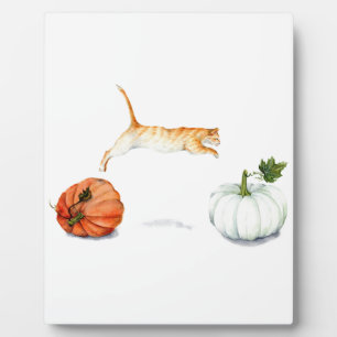 Orange Cat Jumping between Pumpkins Fotoplatte