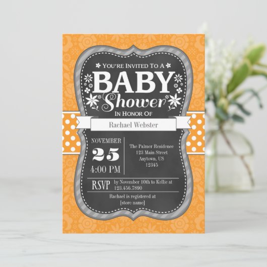 Orange Chalkboard Floral Baby Dusche einladen Einladung (Stehend Vorderseite)