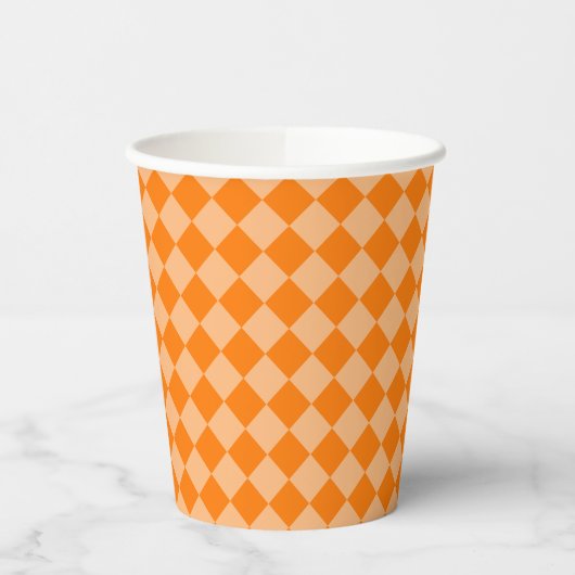 Orange Checker Diamond Pattern Pappbecher (Links)