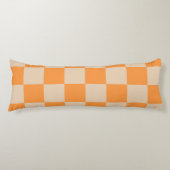 Orange Checkered Gingham Pattern Seitenschläferkissen (Vorderseite)