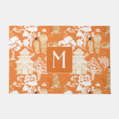 Orange Chinoiserie Pagodas Monogram Fußmatte (Vorderseite)