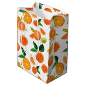 Orange Citrus Botanisches Muster Mittlere Geschenktüte (Rückseite Schrägansicht)