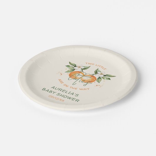 Orange Citrus Two Little Cuties Twin Baby Shower Pappteller (Schrägansicht)