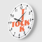 Orange Crossword Tick Tock Text Große Wanduhr (Winkel)