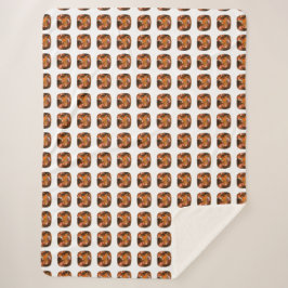 Orange Cushion-cut Pattern Sherpadecke