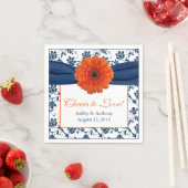 Orange Daisy Navy Blue Damask Personalisiert Hochz Serviette (Beispiel)