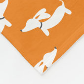 Orange Dancing Dackeln Fleece Blanket Design (Ecke)