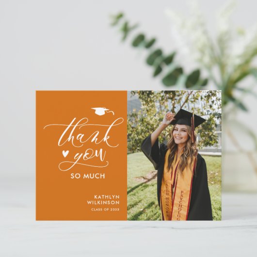 Orange Elegant Script Simple Abschluss Vielen Dank Einladung (Stehend Vorderseite)