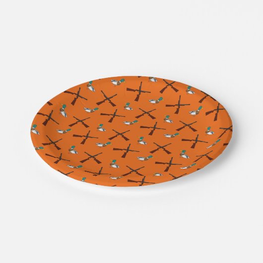 Orange Entenjagdmuster Pappteller (Schrägansicht)