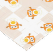Orange Eulen-Illustrations-Muster Tischdecke (Schrägansicht)