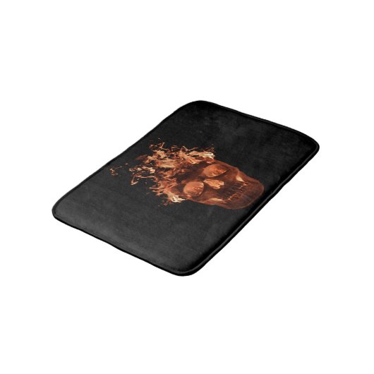 Orange Fire Skull Bath Mat Badematte (Schrägansicht)