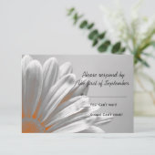 Orange Floral Highlights Wedding RSVP Card (Stehend Vorderseite)