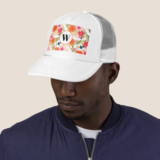 Orange Floral Monogram Trucker Hat Truckerkappe (Beispiel)