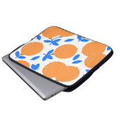Orange Fruit: Exquisite blauweiße Muster. Laptopschutzhülle (Vorne Knopf)