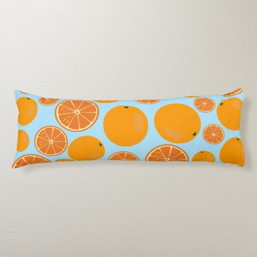 Orange Fruit Pattern Seitenschläferkissen (Vorderseite)