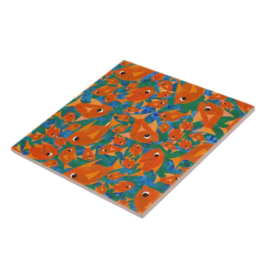 Orange Fun Fish on Blue Green Background Fliese (Seite)