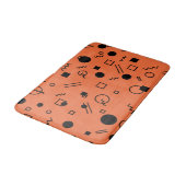 Orange, fun, trendy, geometric Memphis graphic Badematte (Schrägansicht)