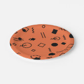 Orange, fun, trendy, geometric Memphis graphic Pappteller (Schrägansicht)