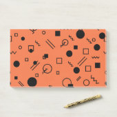Orange, fun, trendy, geometric Memphis graphic Post-it Klebezettel (Auf Schreibtisch)