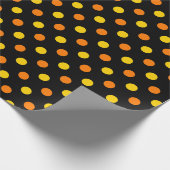 Orange Gelb auf Schwarz Punkte Design  Geschenkpapier (Ecke)