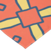 Orange Geometrisches Abstraktes Muster Tischdecke (Schrägansicht)