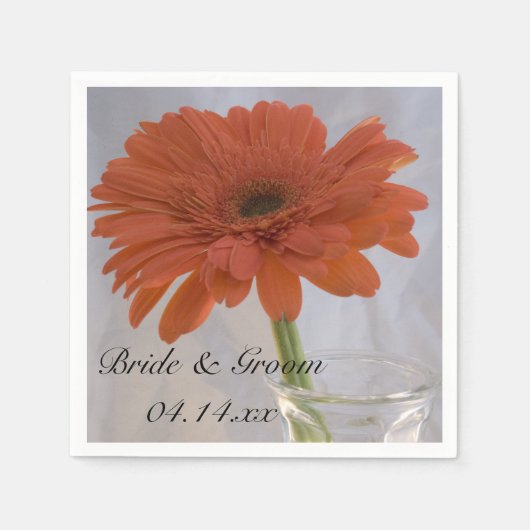 Orange Gerber Daisy in Vase Wedding Serviette (Vorderseite)