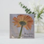 Orange Gerber Daisy Wedding Einladung (Stehend Vorderseite)