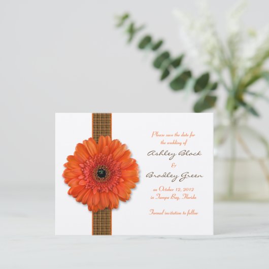 Orange Gerbera Daisy Save the Date Card (Stehend Vorderseite)
