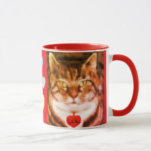 Orange gestreifte Katze mit roter Umrandung und He Tasse