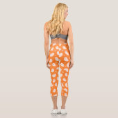 Orange Ghost Doodle Muster Capri Leggings (Rückseite)