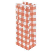 Orange Gingham Geschenktüte Für Weinflaschen (Rückseite Schrägansicht)
