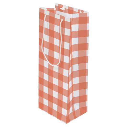 Orange Gingham Geschenktüte Für Weinflaschen (Vorderseite Schrägansicht)