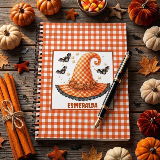 Orange Gingham Halloween Hexenhut & Fledermäuse Notizblock