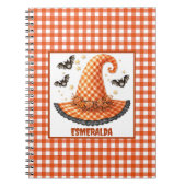 Orange Gingham Halloween Hexenhut & Fledermäuse Notizblock (Vorderseite)