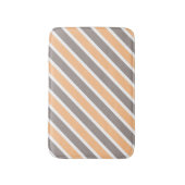Orange Gray Diagonal Stripes Badematte (Vorderseite Vertikal)