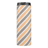 Orange Gray Diagonal Stripes Thermosbecher (Rückseite)