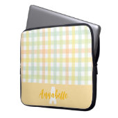 Orange Green Yellow Blue Pastell Gingham Monogram Laptopschutzhülle (Vorderseite Links)