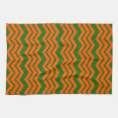 Orange Grüne Chevron-Zickzack-Design Geschirrtuch (Horizontal)