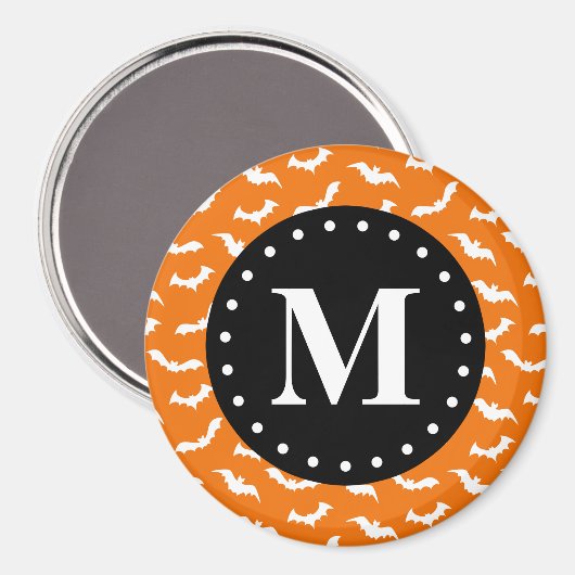 Orange Halloween Bat Pattern Black Monogram Magnet (Vorderseite/Rückseite)
