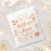 Orange Handgezeichnete Fall in Love Brautparty Geschenktütchen (Ausgeschnitten)