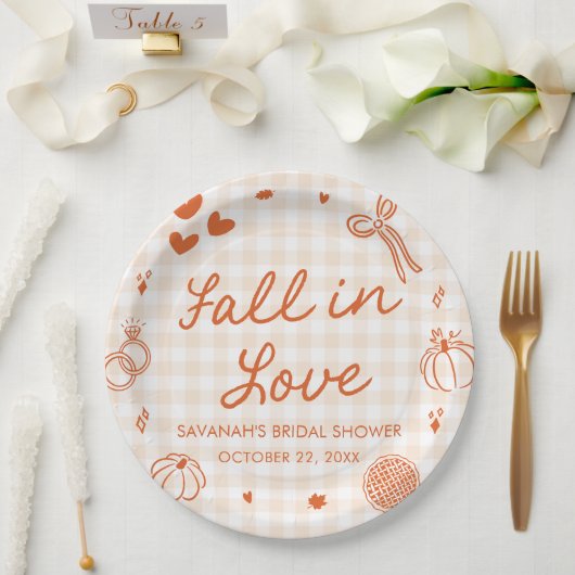 Orange Handgezeichnete Fall in Love Brautparty Pappteller (Hochzeit)