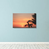Orange Hawaiian Sunset Sky mit Palmen Leinwanddruck (Insitu (Holzboden))