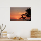 Orange Hawaiian Sunset Sky mit Vögeln und Palmen Poster (Küche)