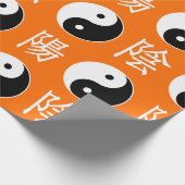 Orange Hintergrund Chinesisches Yinyang-Muster Geschenkpapier (Ecke)