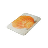 Orange Kamm-Muschel-Muschel-stehende Senkrechte im Badematte (Schrägansicht)