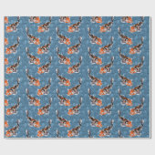 Orange Koi Fisch auf Blauen Waves Gemustert Geschenkpapier (Flach)