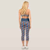Orange Koi Fish Blue Capri Leggings (Rückseite)