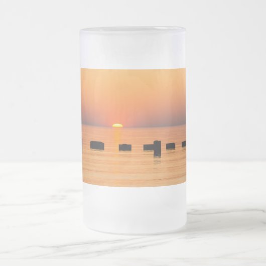 Orange Lake Sunrise Mattierte Tasse (Mittel)