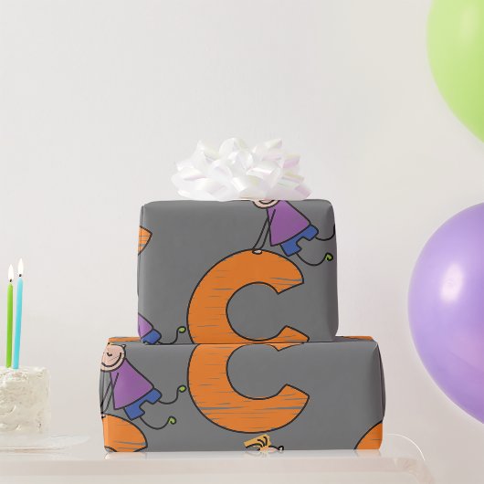 Orange Letter C Geschenkpapier